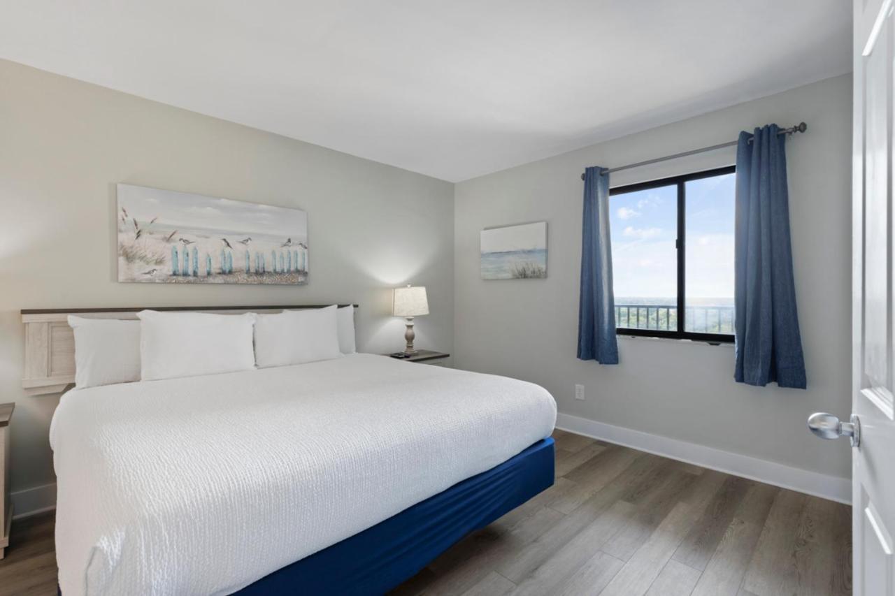 Lively Views From The Balcony At Ocean Forest Plaza Myrtle Beach Exterior photo